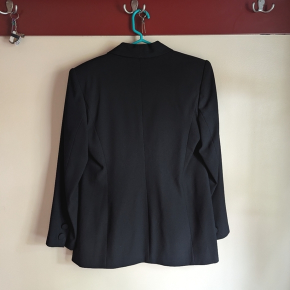 Vintage Black Blazer - 4 - Picture 2 of 5